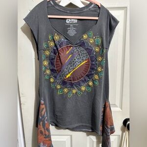 Women’s Bowie T shirt size M/L